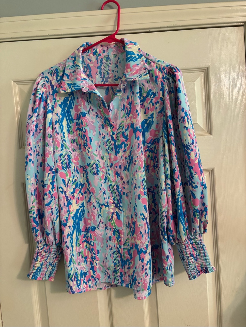 Women’s Abstract Print Button-Up Shirt in Pink & Blue